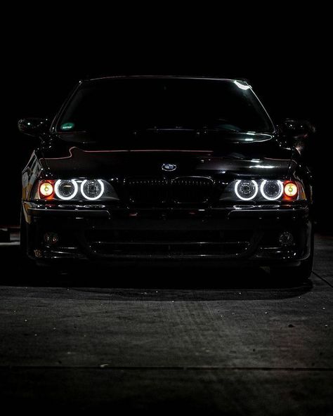 Auto Aesthetics: Pinspiration for Car Enthusiasts Bmw E39 M5, E39 M5, Rolls Royce Car, Blue Mustang, Royce Car, Serie Bmw, Bmw E34, Bmw Wallpapers, Luxurious Cars