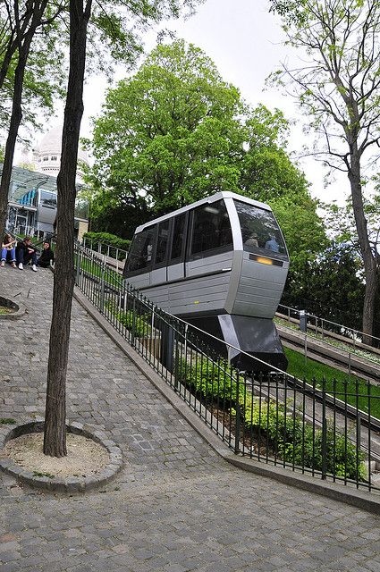 Montmartre Funicular railway up to Sacre Coeur Railway Station Design Architecture, Futuristic Railway Station, Funicular Railway, Transiberian Railway, Architecture Building Design, Bnsf Railway, Environmental Design, Transportation Design, Wireless Charger