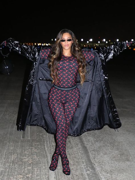 Beyoncé in May 2019 Beyonce Hd, Beyonce Instagram, Look Kylie Jenner, Beyonce Hair, Estilo Kardashian, Beyonce Outfits, Beyonce Knowles Carter, Beyonce Style, Beyoncé Giselle Knowles-carter