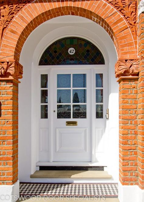 Stunning Large Edwardian front door with arched top door frame.  All painted white set within a beautiful red brick arch. Victorian Entrance, Arched Front Door, Victorian Doors, Victorian Front Doors, Victorian Homes Exterior, White Front Door, Georgian Doors, Front Door Inspiration, Traditional Front Doors