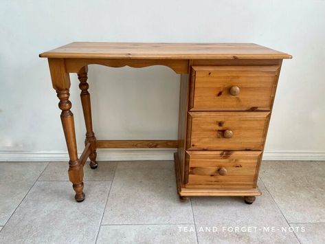 I found this desk in a charity shop for £20. It had a sticker on the back dated 2004. It was a solid wood desk and in good condition. I knew someone who would benefit from a desk. Someone who is starting secondary school next year. So the same day that I bought this old desk, I had a new home for it. And we got designing.Firstly, the whole desk was orange pine and it had to go. Not entirely, but some of it. I started with paint and varnish stripper.I applied a coat of the stripper… Diy Desk Makeover, Plain Desk, Desk Makeover Diy, Desk Redo, Old School Desks, Pine Desk, Charity Shop Finds, Old Desks, Desk Makeover