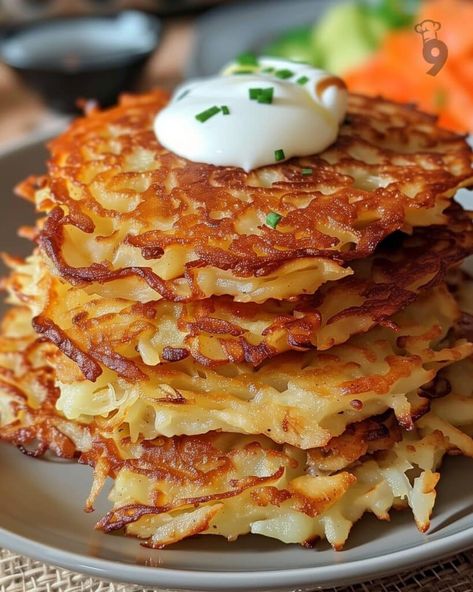 German Potato Pancakes Recipe German Recipes Dinner, Potato Pancakes Recipe, Easy German Recipes, German Potato Pancakes, Potatoe Pancake Recipe, Easy Family Recipes, German Potato, German Potatoes, Grated Potato