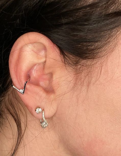 Conch Piercing Near Me Orbital Piercing Conch, Double Conch Piercing, Conch Piercing Pain, Conch Piercing Hoop, Double Conch, Piercing Artist, Conch Ear Piercing, Outer Conch Piercing, Outer Conch