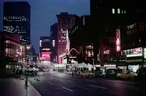 66-159 | new york city, spring 1975 times square part of an … | Flickr Photos Of New York City, 1980s Aesthetic, Computer Engineer, Breathtaking Photography, Gordon Parks, Usa Cities, 42nd Street, 80s Vibes, Vintage Everyday