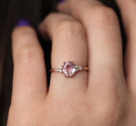 Peach Engagement Ring, Sapphire Engagement Ring Oval, Peach Sapphire Rings, Pink Sapphire Engagement Ring, Oval Sapphire Engagement Ring, Peach Sapphire Engagement Ring, Oval Sapphire Ring, Pink Sapphire Ring Engagement, Engagement Ring Oval