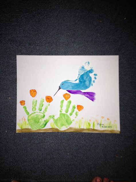 Footprint hummingbird with handprint flowers. Hand And Footprint Art, Handprint Flowers, Donna Dewberry, Baby Art Projects, Footprint Crafts, Christmas Paintings On Canvas, Footprint Art, Handprint Crafts, Easy Canvas Painting