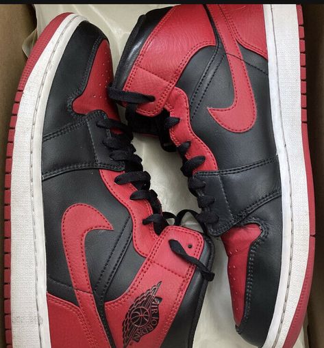 Air Jordan 1 Banned Red Get a price at https://copapair.com/air-jordan-1-banned-red/ Jordan 1 Banned, Jeffrey Jordan, Good Shoes, Jordan 1s, Best Duos, New Sneakers, Nike Air Force Sneaker, Nike Jordan, Saucony Sneaker