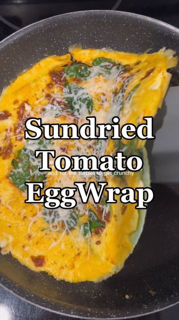 Sundried Tomato Wraps Recipes, Sundried Tomato Breakfast, Sundried Tomato Recipes, Pesto Eggs, Tomato Breakfast, Pesto Spinach, Sundried Tomato Pesto, Egg Wrap, Spinach Feta