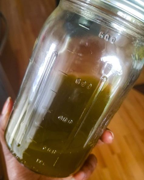 Diy Amla Hair Oil, How To Use Fenugreek For Hair Growth, Curly Proverbz, Hair Growth Oil Recipe, Fenugreek For Hair, Ayurvedic Hair Growth, Hair Henna, Amla Hair Oil, Neem Powder