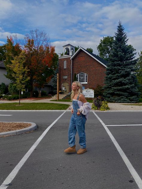 #overalls #uggs #fall #fallwalks #autumn #bayfield Uggs Fall, Overall Outfit, Gilmore Girls, Overalls, Women's Fashion, Walking