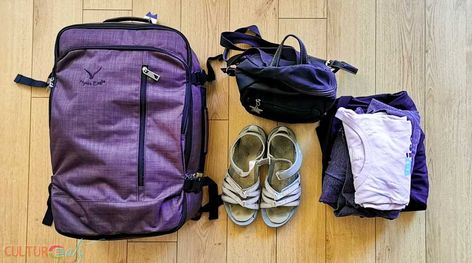 One Bag Travel: How To Pack a Carry On for 1 Month Carry On Only Travel, Backpacking Europe Packing, One Bag Travel, Travel Minimalist, Packing Wardrobe, Minimalist Packing, Hiking Outfits, Suitcase Backpack, Packing Essentials