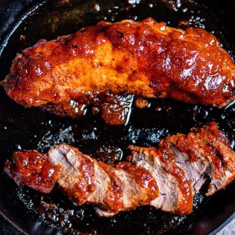 Oven Baked BBQ Pork Tenderloin - The Genetic Chef Bbq Pork Tenderloin In Oven, Boneless Pork Loin Recipes, Pork Loin Recipes Oven, Bbq Pork Loin, Loin Roast Recipes, Pork Tenderloin Oven, Baked Pork Ribs, Bbq Pork Tenderloin, Baked Pork Tenderloin