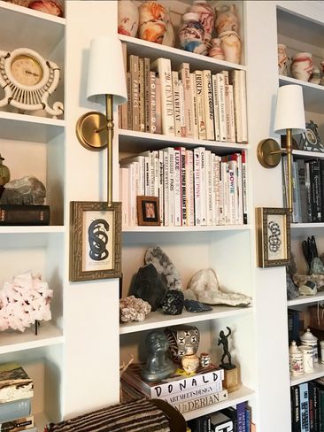 Carley Summers, Breaking And Entering, Collected Home, Beautiful Bookshelf, Bookcase Styling, Bookcase Decor, Bookshelf Styling, Bookshelf Decor, Shelf Styling