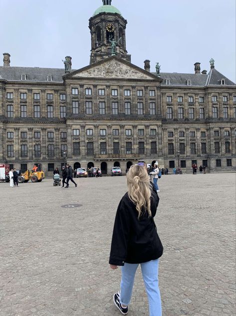 Dam square is a town square in Amsterdam Pic taken March 2023 Amsterdam Outfit March, Amsterdam March, Amsterdam Outfit, Dam Square, Vacation Places, Netherlands, Amsterdam, London