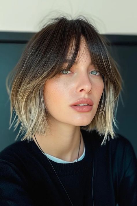 Short Bob Hair With Bangs, Shaggy Bob With Curtain Bangs, Cowgirl Bob, Shaggy Haircuts Short, Short Blonde Hair With Bangs, Wispy Bob, Blonde Ombre Short Hair, Bangs Choppy, Bob Bangs