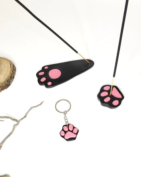 🐾 Cute Cat Paw Unique Ceramic Trinket Incense Holder and Keychain for Sticks Elevate your home decor with our hand made decorative products. This unique piece adds a touch of elegance to any room and is perfect for displaying on shelves, tables . The product made from highly durable with air dry clay boasts a smooth. Features a hand painted and finished with a gloss varnish. Our products are used a high gloss glaze varnish to create a glazed ceramic appearance to a variety of hard craft surf... Hard Crafts, Woodwork Ideas, Incense Holders, Cat Paw, Unique Ceramics, Elevate Your Home, Dry Clay, Cat Paws, Incense Holder