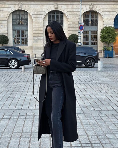 Autumn Outfits Elegant Classy, Fall Aesthetic Outfit Black Women, Long Coat Outfit Classy, Modest Fashion Black Women, Black Slacks Outfit, Coats Outfits, Church Outfit Fall, Black Coat Outfit, Lorna Luxe