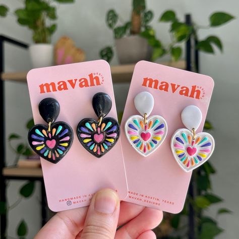 fiesta heart earrings / hispanic heritage earrings / colorful clay earrings / mexican inspired clay earrings / mexican earrings/ latinx shop Mexican Polymer Clay, 70s Clay Earrings, Mexican Jewelry Traditional, Christmas Shoes Diy, Clay Gifts, Clay Embroidery, Earrings Handmade Clay, Diy Gifts To Sell, Earring Inspo