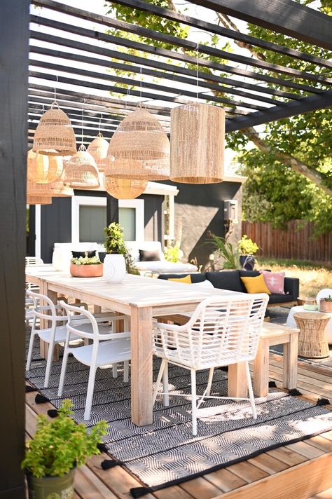 Pergola With Lanterns, Shavonda Gardner, Bungalow Backyard, Pergola Decor, Outdoor Dining Table And Chairs, Black Pergola, Iron Pergola, Backyard Dining, Lanterns Hanging