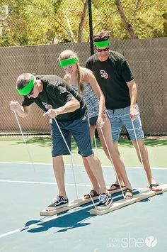 5 summer relay games for family reunions | How Does She Party Games Group, Relay Games, Summer Party Games, Outdoor Party Games, Summer Camp Games, Reunion Games, Team Building Games, Family Reunion Games, Youth Games