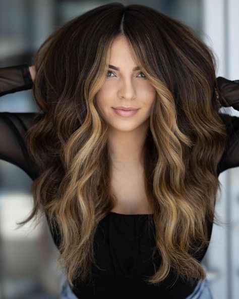 V Shaped Haircut, Dimensional Blonde, Blonde Curls, Pinterest Hair, Bright Blonde, Brunette To Blonde, Brown Blonde Hair, Dark Brown Hair, Light Brown Hair