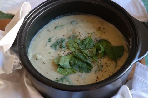 ARTICHOKE LEEK POTATO SOUP - Pretend it's a Donut Whole 30 Vegetarian, Whole30 Soup, Leek Potato Soup, Leek Potato, Artichoke Soup, Whole 30 Lunch, Vegetarian Meal Plan, Potato Leek Soup, Leek Soup