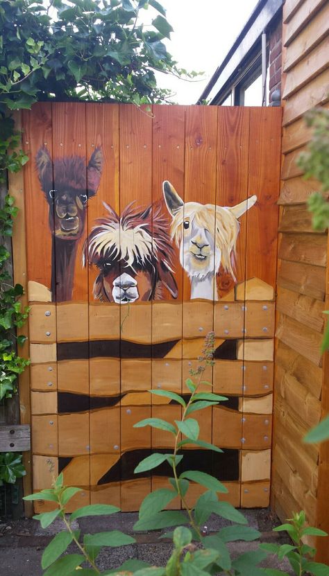 Garden Fence Art, Front Yard Landscaping Australian, Garden Mural, Paint Color Ideas, Exterior Paint Color, Fence Art, Fence Paint, Farm Art, Have Inspiration