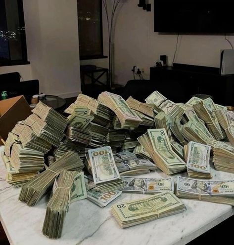 Stacks Of Money, Money Buys Happiness, 2 Million Dollars, Money Images, Money Stacks, Money Pictures, Money On My Mind, Success Criteria, Money Goals