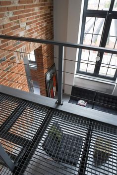 Perforated Floor, Tropical Houses Architecture, Industrial Stairs, Industrial Design Style, Fixer Upper House, Balcony Flooring, Stairs Architecture, Porch And Balcony, Pool Rooms