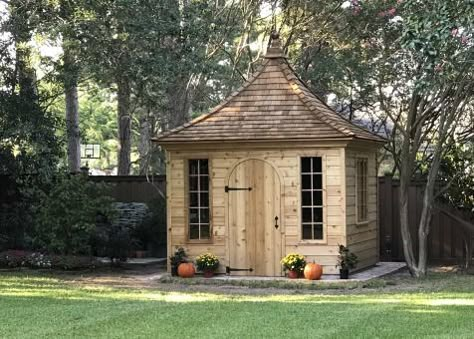 10' x 10' Melbourne Shed in Shreveport, LA 235909 Cute Sheds, Euro Farmhouse, Farmhouse She Shed, Williamsburg Gardens, Pool Sheds, Brick Shed, Farmhouse Sheds, Garden Shed Kits, Cottage Garden Sheds