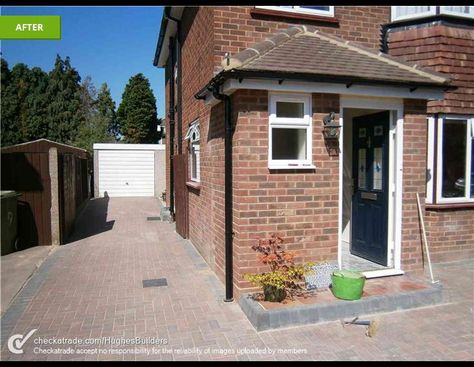 Front loo extension Porch With Cloakroom, Porch With Toilet, Porch Extension With Toilet, Porch Designs Uk, Small Front Porches Designs, Porch Extension, Hallway Tiles Floor, Small Downstairs Toilet, Brick Porch