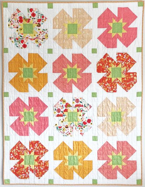 Summer Garden Quilt Pattern - Running Stitch Quilts Garden Quilt Pattern, Colchas Quilting, Flower Quilt Patterns, History Of Quilting, Start Quilting, Flower Quilts, Blog Art, Beginner Quilt Patterns, Flower Quilt