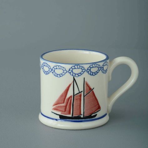 Mug Small Boat Sailing 150 ml.7cm high Boat Sailing, Ship Design, Smooth Sailing, Small Boats, On My Way, Pottery Painting, My Way, Boats, Sailing