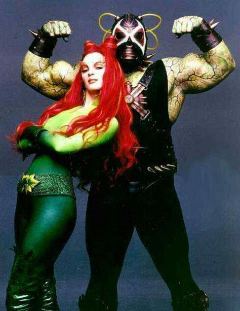 Poison Ivy and Bane from "Batman & Robin" Poison Ivy From Batman, Poison Ivy And Bane, Bane Costume, Uma Thurman Poison Ivy, Zack Snyder Justice League, Batman And Robin 1997, Bane Batman, Batman & Robin, Batman Movies