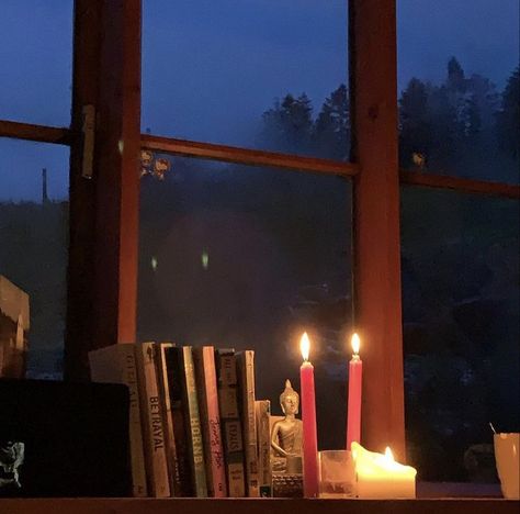 Witchy Windowsill, Rainy Apartment Window, Rainy Bedroom Window, Bedroom Window Rain Aesthetic, Cat Sleeping On Windowsill, Window Sill Decor, Room Goals, Window Sill, Dream Bedroom