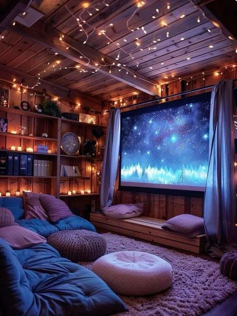 Small Theater Room, Hangout Room Ideas, Theater Room Design, Hangout Room, Home Cinema Room, At Home Movie Theater, Chill Room, Home Theater Rooms, Theatre Room