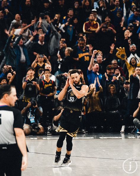 JSquared on Twitter: "Night night 😴💤 https://t.co/X07IzjoJeD" / Twitter Steph Curry Cold Photos, Nba Cold Photos, Steph Curry Wallpapers, Nba Wallpapers Stephen Curry, Stephen Curry Photos, Basketball Aesthetic, Stephen Curry Wallpaper, Curry Wallpaper, Stephen Curry Basketball