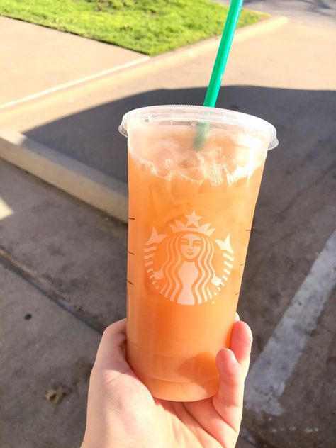 You Can Get An Orange Drink at Starbucks That Tastes Just Like A Gummy Peach Ring Starbucks Hacks, Orange Drink, Purple Drinks, Peach Drinks, Secret Starbucks Drinks, Secret Menu Items, Starbucks Secret Menu Drinks, Starbucks Secret, Starbucks Coffee Drinks