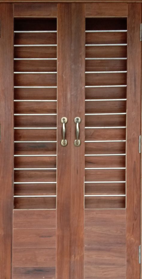 Screen Door Design, Wooden Double Front Doors, Wooden Door Frame, Jali Door, Wooden Shoe Cabinet, Flush Door Design, Door Handle Design, Wooden Front Door Design, Net Design