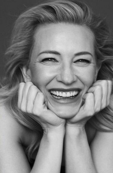 Sarah Joy, Catherine Élise Blanchett, Paintings Famous, Midlife Women, Pretty Females, Beauty Shots, Cate Blanchett, Happy Women, Woman Painting