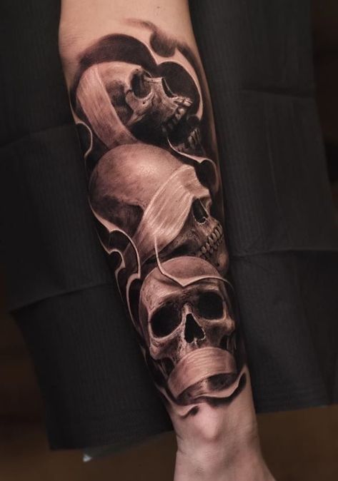 Evil Skull Tattoo, Archangel Tattoo, Skull Sleeve Tattoos, Skull Sleeve, Chicano Style Tattoo, Naruto Tattoo, Chicano Art Tattoos, Theme Tattoo, Leg Tattoos Women