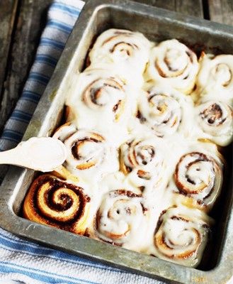 Cinnamon buns w/ kitchen aid mixer Beth Kirby, Recipe Design, Kitchen Aid Recipes, Mixer Recipes, Cinnamon Rolls Homemade, Roll Recipe, Cinnamon Rolls Recipe, Cinnamon Buns, Stand Mixer