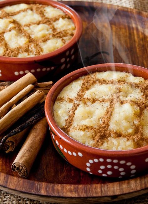 Arroz doce, a beloved Portuguese rice pudding, has a rich history dating back to the sixth century BC. Initially, records show rice boiled in milk with sugar. The dish’s origins trace back to when… Portuguese Rice, Portuguese Kitchen, Portuguese Bread, حلويات عربية, Rice Pudding Recipes, Rice Pudding Recipe, Warm Desserts, Portuguese Desserts, Portuguese Cuisine