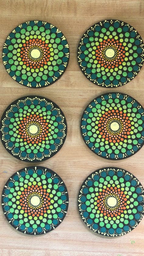 Dot Art Coasters, Mandala Coasters, Painting Coasters, Coaster Projects, Bamboo Jewelry, Coaster Ideas, Dot Mandalas, Mandala Painted Rocks, Coaster Art