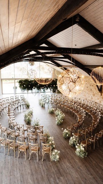 𝒱𝑒𝓇𝓎 𝐸𝓋𝑒𝓃𝓉𝒻𝓊𝓁 on Instagram: "Your ceremony is the start of your married lives together.  Design this space with allurement, for memories that will last forever.   Changing spaces and design, with visual flare. Elevating the traditional aisle, giving a modern, elegant twist.   Getting creative within “The Lakeside Barn” @yorkshireweddingbarn   Floral/design/installation: @veryeventfulweddings  Photography: @sallytphotography   #wedding #yorkshireweddingbarn #photoshoot #veryeventful #curvedaisle #waveaisle #thinkdifferent #barnwedding #northyorkshireweddings #florist #stylist #styling #newdesign #ceremonydesign #ceremony #aislestyle #feel_wedvibes" Circle Wedding Aisle, Open Space Wedding Decoration, Wedding Ceremony Reception Combo, Round Wedding Ceremony Seating, Ceremony In The Round, Modern Wedding Venue Decor, Simple Wedding Ceremony Ideas, Small Wedding Ceremony Ideas Indoors, Wedding Ceremony Ideas Indoor Aisle Decorations