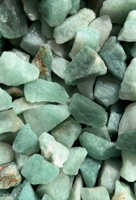 Green Aventurine Aesthetic, Aventurine Aesthetic, Green Aventurine Stone, Green Aventurine Crystal, Aventurine Crystal, Aventurine Stone, Raw Crystal, Green Aventurine, Green Aesthetic