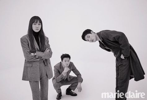 Jun Yeol, Ryu Jun Yeol, Gong Hyo Jin, Friendship Photoshoot, Group Poses, Friend Pictures Poses, Volleyball Pictures, 사진 촬영 포즈, Group Photography