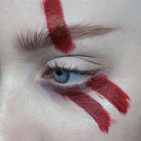 thesaraengel Hawke Dragon Age, Make Up Inspiration, The Elder Scrolls, Hooded Eyes, Loki Laufeyson, Editorial Makeup, Elder Scrolls, How To Train Your Dragon, Dragon Age