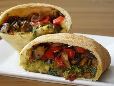 Vegan Calzone, Calzone Recipe, Creamy Pesto, Vegan Italian, Roasted Vegetable, Vegetarian Entrees, Vegan Main Dishes, Vegan Sandwich, Vegan Eats