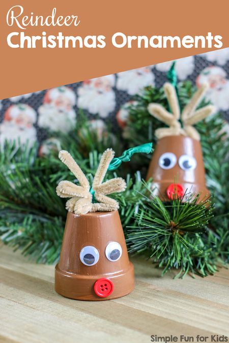 Isn't this Reindeer Terra Cotta Pot Christmas Ornament the cutest thing you've seen this week? Easy to make with kids of all ages and a great eyecatcher on the Christmas tree! Christmas Crafts For Toddlers, Terra Cotta Pot, Preschool Christmas Crafts, Ornament Craft, Christmas Wreaths Diy Easy, Christmas Crafts For Kids To Make, Christmas Activities For Kids, Winter Crafts For Kids, Preschool Christmas